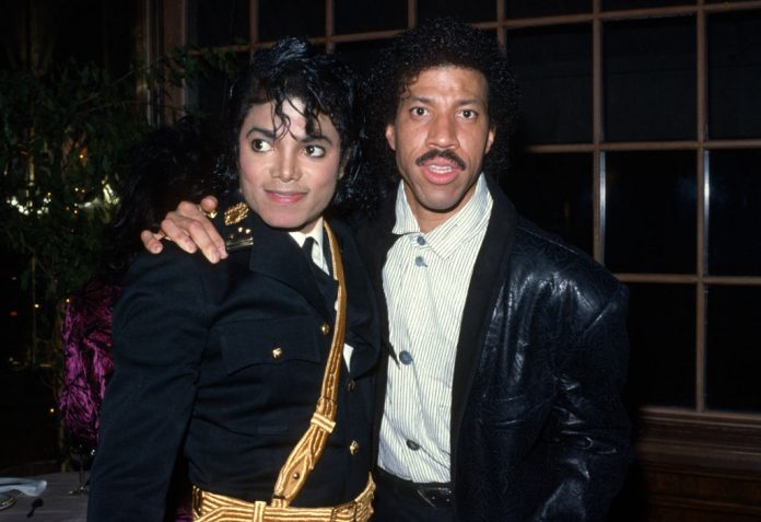 MIchael-Jackson-and-Lionel-Richie.jpg | Gog Gravity